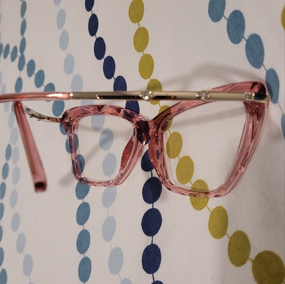 NWOT Glasses - no prescription - Picture 4 of 4